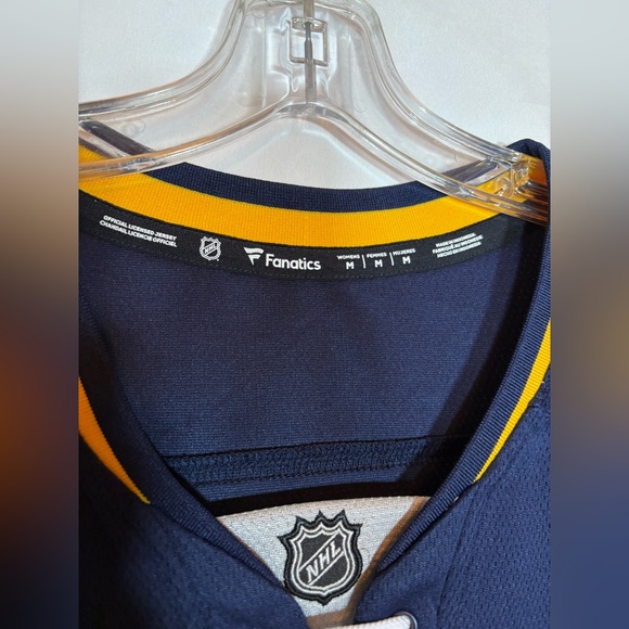 Fanatics Buffalo Sabres Women’s Home Jersey Size Medium - Picture 3 of 4